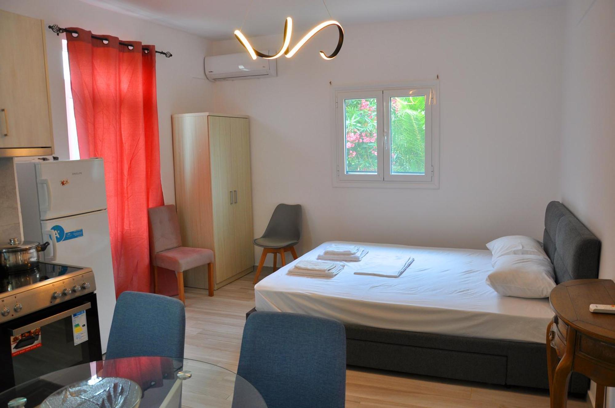 Dimitra Apartments Sitía Extérieur photo