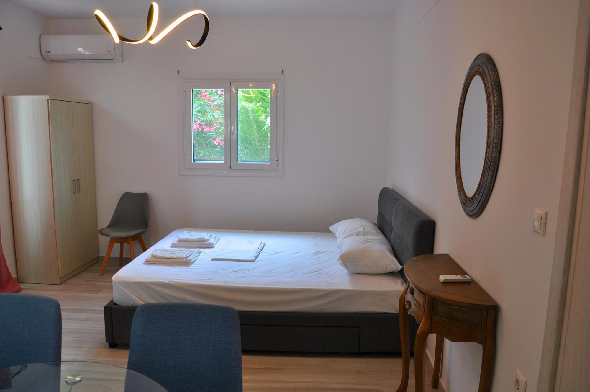 Dimitra Apartments Sitía Extérieur photo