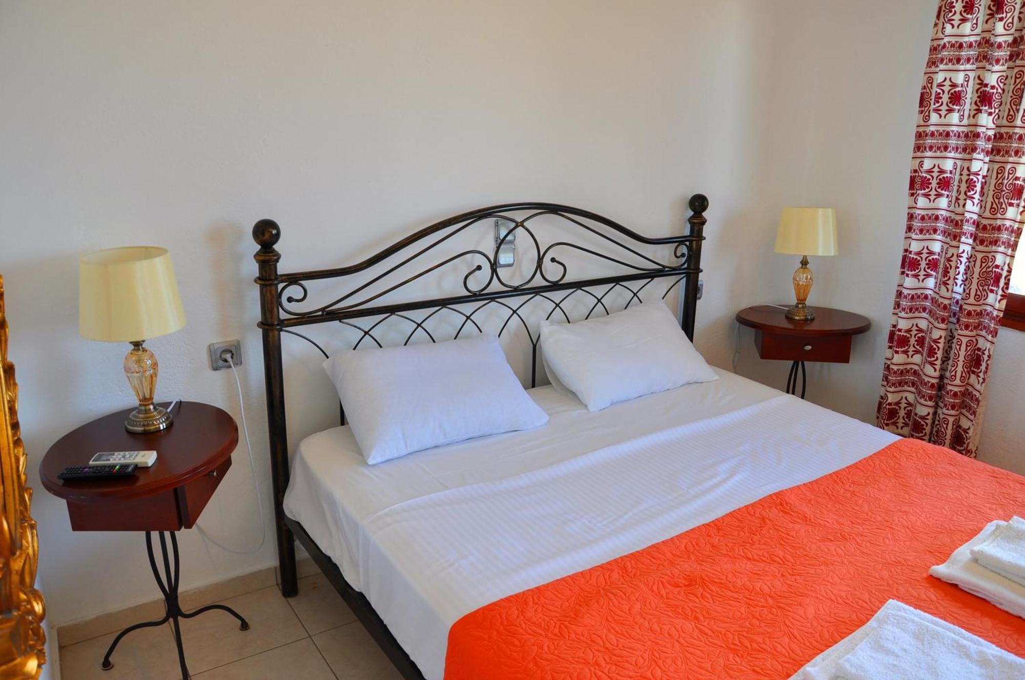 Dimitra Apartments Sitía Extérieur photo